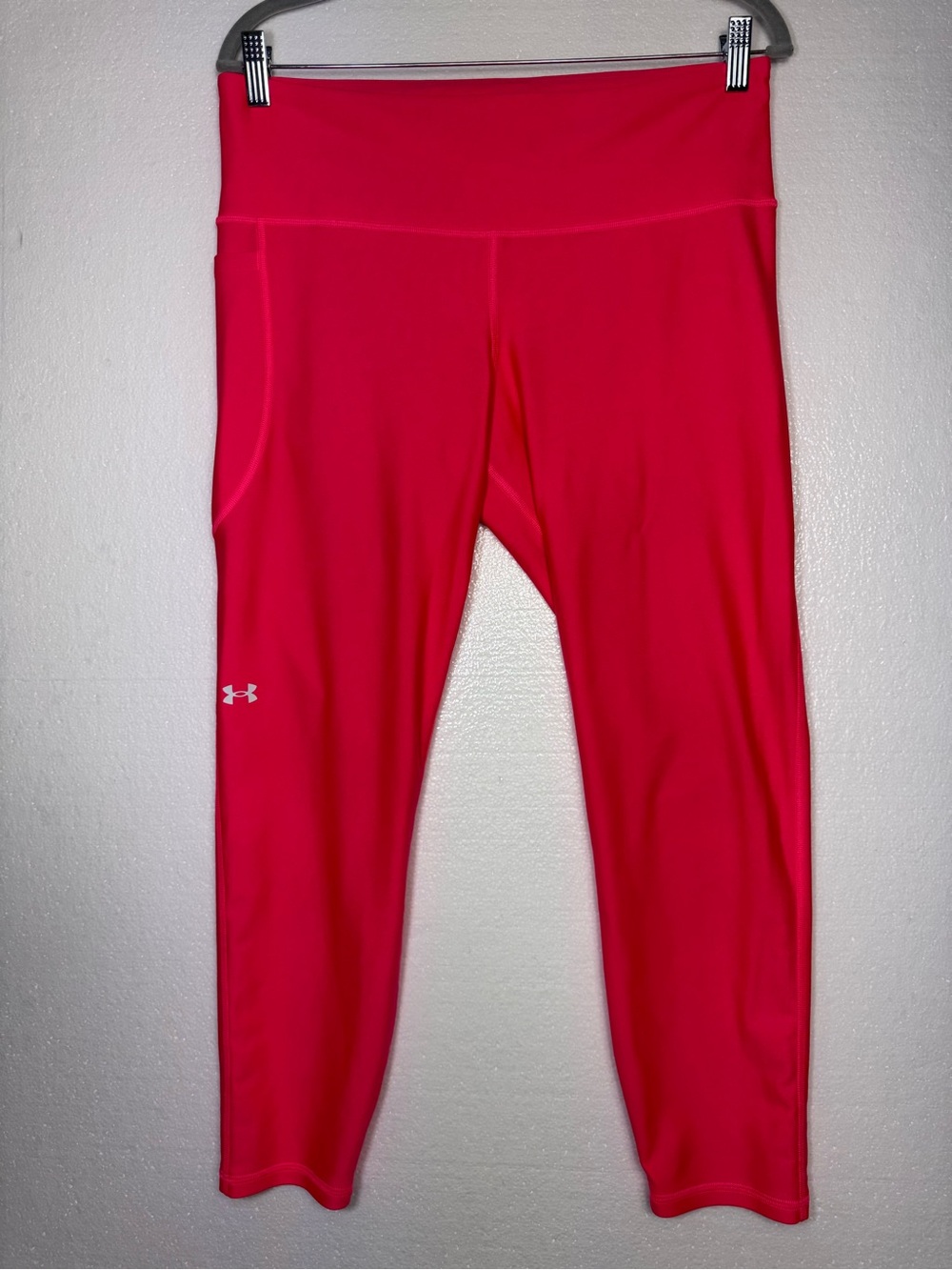 Under Armour HeatGear Compression Hot Pink Capri Leggings Size XL